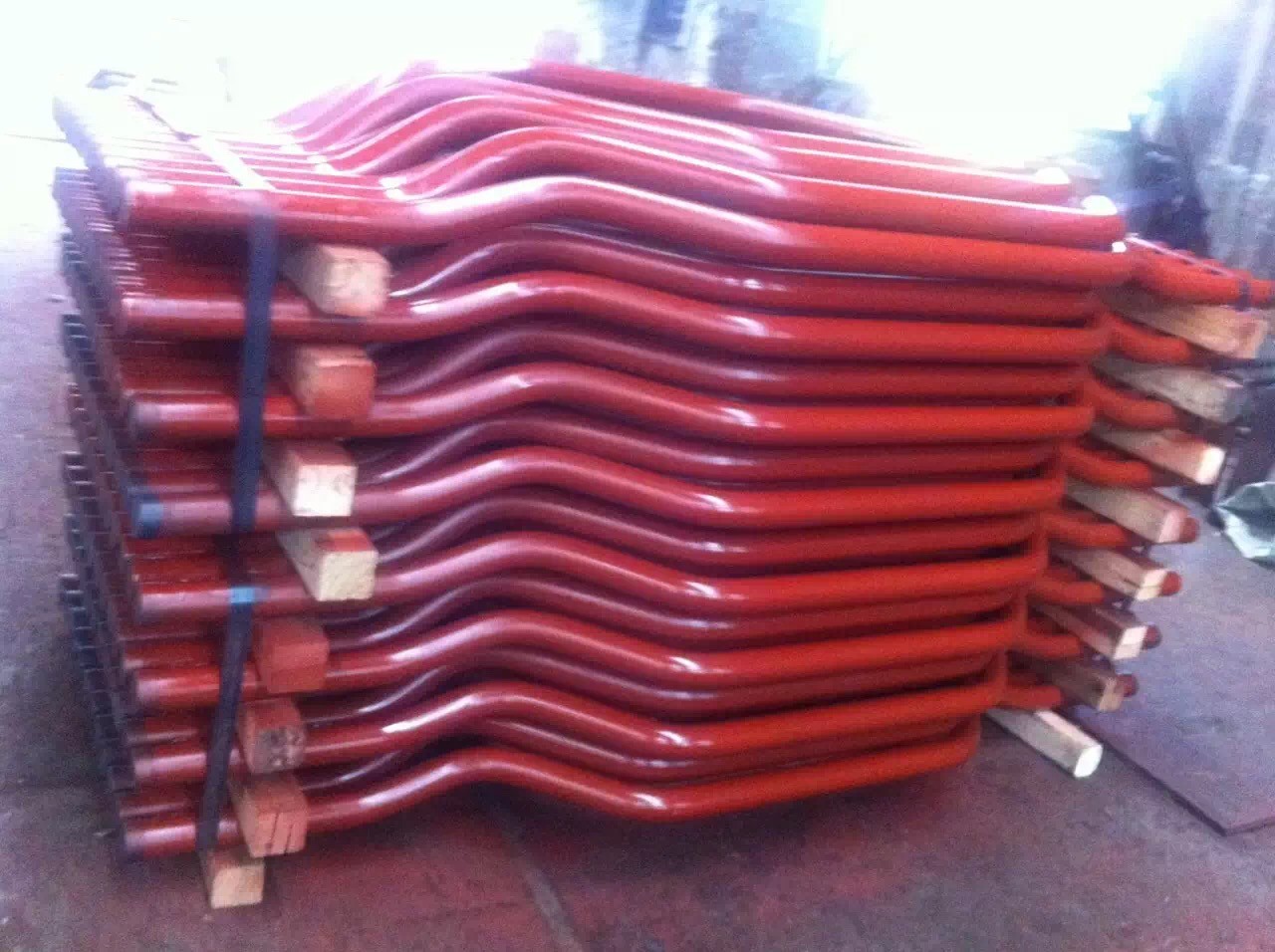 末級(jí)過熱器進(jìn)口側(cè)異種鋼